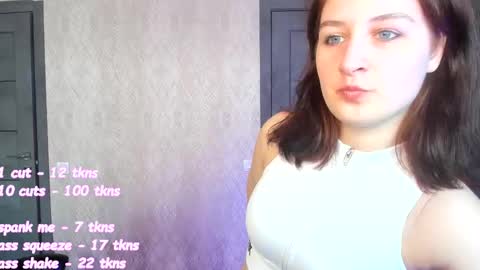 Snapshot of doris_coy_ chatting on 1, 10, 2025 Doris online show from 1, 10, 2025