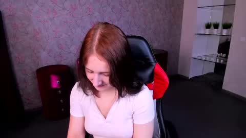 Snapshot of doris_coy_ chatting on 12, 10, 2025 Doris online show from 12, 10, 2025