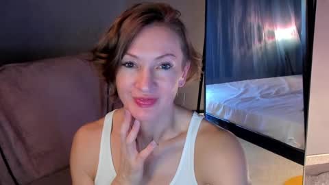 Snapshot of dorothy_meyer chatting on 14, 1, 2025 Dorothy Next stream on Monday at 3am-9am online show from 14, 1, 2025