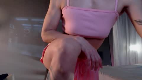 Snapshot of dorothy_meyer chatting on 7, 2, 2026 Dorothy Next stream on Monday at 3am-9am online show from 7, 2, 2026