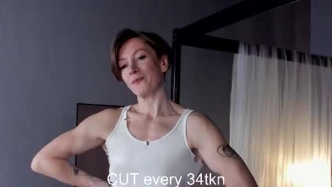 Snapshot of dorothy_meyer chatting on 20, 2, 2026 Dorothy Next stream on Monday at 3am-9am online show from 20, 2, 2026