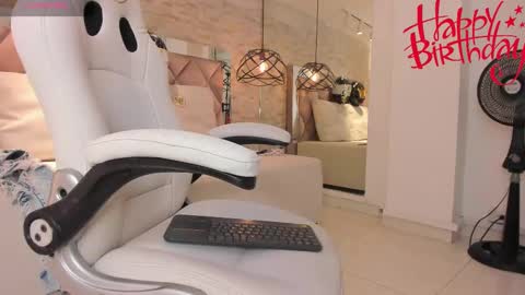 Snapshot of dorothy_vegga chatting on 1, 3, 2025 DOROTHY online show from 1, 3, 2025