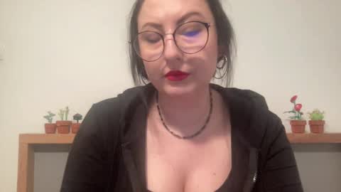 Dorothy online show from 9, 2, 2026