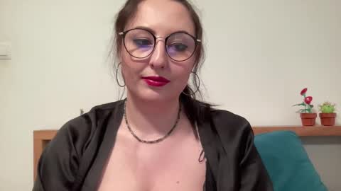 Dorothy online show from 16, 4, 2026