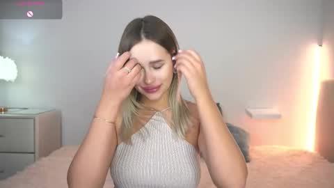 Snapshot of dorretangel chatting on 5, 10, 2025 Amy online show from 5, 10, 2025