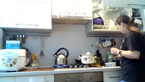 Dorrie Ann online show from 19, 1, 2025