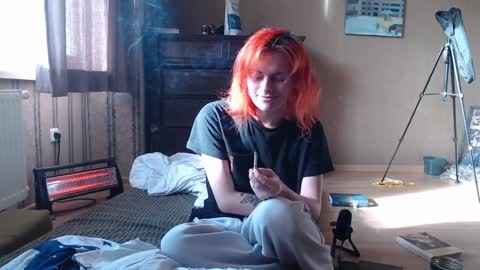 Snapshot of dosbox98 chatting on 18, 1, 2025 stupid ass online show from 18, 1, 2025