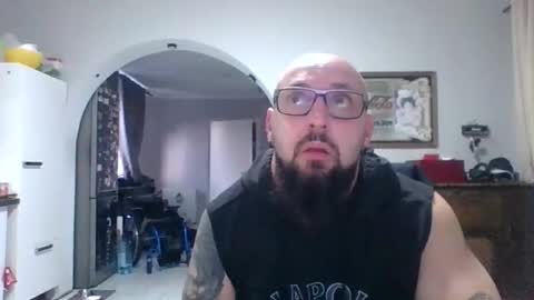 Snapshot of dottoresss chatting on 21, 12, 2025 SaSa online show from 21, 12, 2025