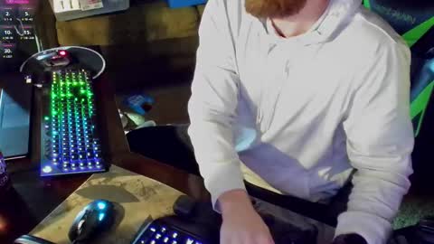 Snapshot of dotyoureyezez chatting on 4, 1, 2025 DotYourEyezez  online show from 4, 1, 2025