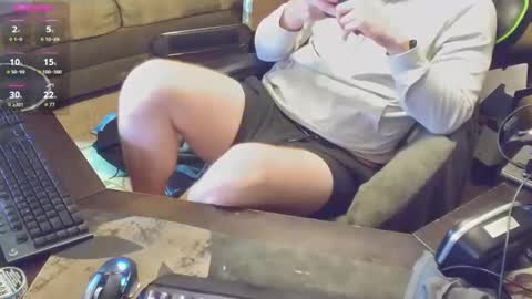 Snapshot of dotyoureyezez chatting on 15, 1, 2025 DotYourEyezez  online show from 15, 1, 2025