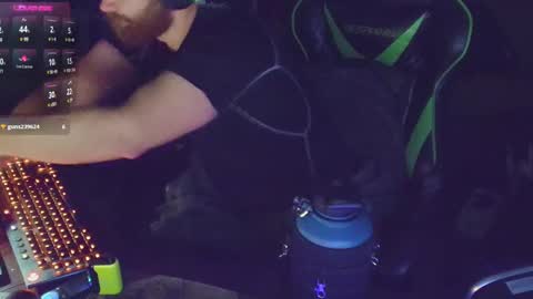 Snapshot of dotyoureyezez chatting on 14, 2, 2025 DotYourEyezez  online show from 14, 2, 2025