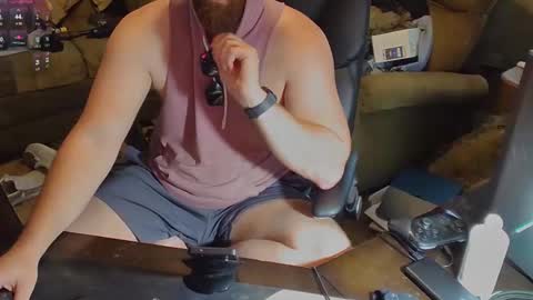 Snapshot of dotyoureyezez chatting on 28, 10, 2025 DotYourEyezez  online show from 28, 10, 2025