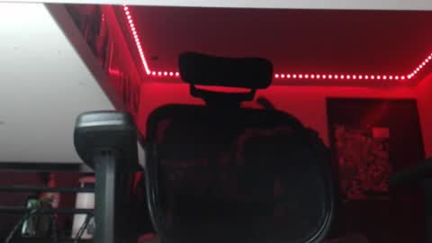 Snapshot of douglas_drake chatting on 24, 2, 2025 douglas_drake online show from 24, 2, 2025