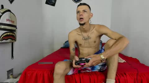 Snapshot of douglas_gallegos chatting on 10, 2, 2025 douglas_gallegos online show from 10, 2, 2025