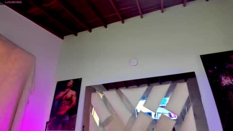 Douglas Safado online show from 9, 3, 2025