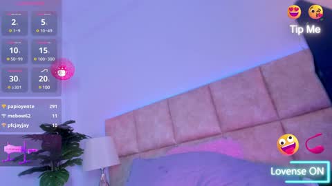 Doyeon online show from 3, 2, 2025