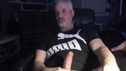 Snapshot of dr_dave20 chatting on 12, 2, 2026 dr_dave20 online show from 12, 2, 2026