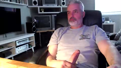 Snapshot of dr_dave20 chatting on 25, 4, 2026 dr_dave20 online show from 25, 4, 2026