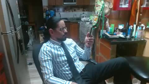 Snapshot of dr_simon84 chatting on 10, 1, 2025 Dr Simon online show from 10, 1, 2025