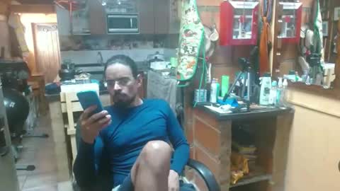 Snapshot of dr_simon84 chatting on 12, 1, 2025 Dr Simon online show from 12, 1, 2025