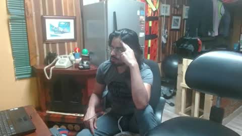 Snapshot of dr_simon84 chatting on 15, 1, 2025 Dr Simon online show from 15, 1, 2025