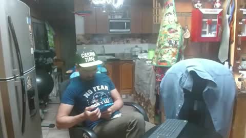 Snapshot of dr_simon84 chatting on 25, 1, 2025 Dr Simon online show from 25, 1, 2025
