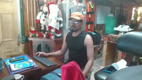 Snapshot of dr_simon84 chatting on 22, 12, 2025 Dr Simon online show from 22, 12, 2025