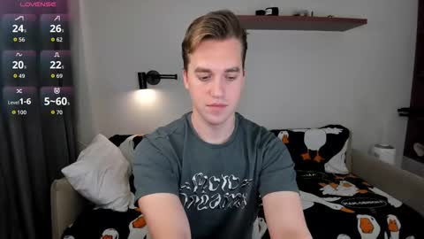 Snapshot of dr_your_dream chatting on 31, 10, 2025 Mervin online show from 31, 10, 2025