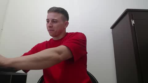 draco_boy2000 online show from 10, 10, 2025