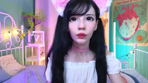 Snapshot of draculaura_ chatting on 4, 12, 2024 Draculaura online show from 4, 12, 2024