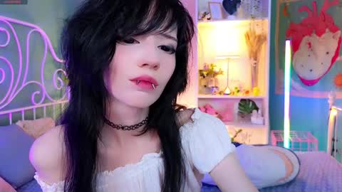 Snapshot of draculaura_ chatting on 6, 12, 2024 Draculaura online show from 6, 12, 2024