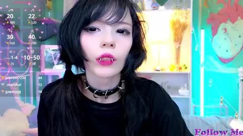 Snapshot of draculaura_ chatting on 28, 12, 2024 Draculaura online show from 28, 12, 2024