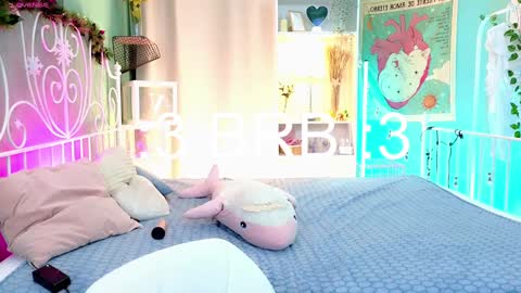 Snapshot of draculaura_ chatting on 5, 1, 2025 Draculaura online show from 5, 1, 2025