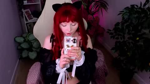Snapshot of draculaura_ chatting on 27, 3, 2026 Draculaura online show from 27, 3, 2026