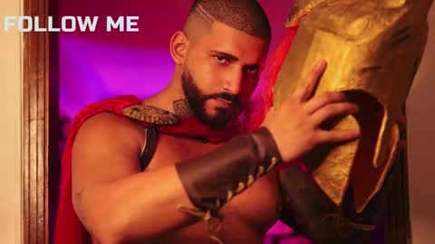 drake whitee Independent Model online show from 9, 12, 2024