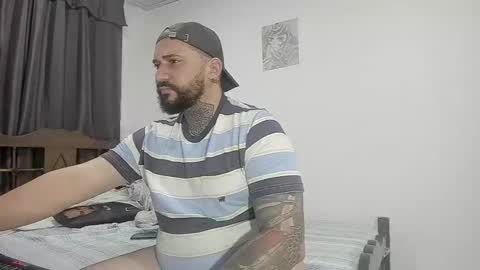 drake whitee Independent Model online show from 8, 3, 2025