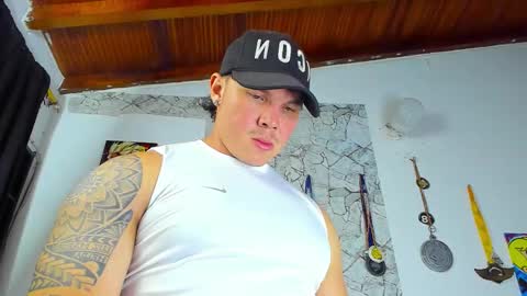 Snapshot of drake_xion1 chatting on 23, 11, 2025 drake_xion1 online show from 23, 11, 2025