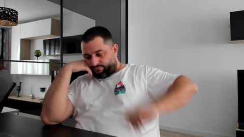 Snapshot of draven_a chatting on 12, 2, 2025 Draven A online show from 12, 2, 2025