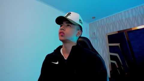 Snapshot of draven_marceaux chatting on 12, 11, 2025 Draven online show from 12, 11, 2025