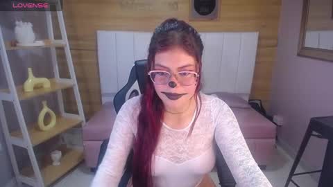 Snapshot of draviana_a chatting on 18, 10, 2025 Draviana online show from 18, 10, 2025
