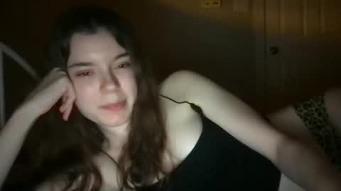 Snapshot of dream1girl_ chatting on 6, 3, 2025 ur dream girl online show from 6, 3, 2025