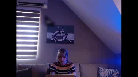 A girl online show from 11, 2, 2025