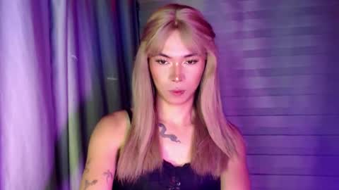 Snapshot of dreamcome_truexx chatting on 20, 12, 2025 true online show from 20, 12, 2025