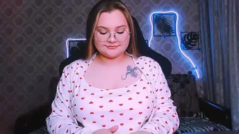 Snapshot of dreamforyoue2 chatting on 28, 6, 2026 dreamforyoue2 online show from 28, 6, 2026