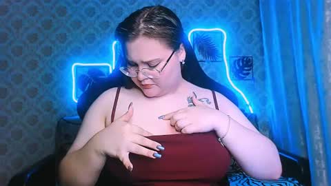 Snapshot of dreamforyoue2 chatting on 25, 7, 2026 dreamforyoue2 online show from 25, 7, 2026