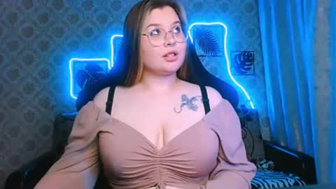 Snapshot of dreamforyoue2 chatting on 26, 7, 2026 dreamforyoue2 online show from 26, 7, 2026