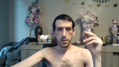 Snapshot of dreamguy38 chatting on 20, 11, 2025 dreamguy38 online show from 20, 11, 2025