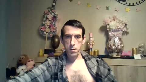 Snapshot of dreamguy38 chatting on 1, 12, 2025 dreamguy38 online show from 1, 12, 2025