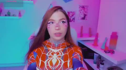 dreamleah_ online show from 5, 10, 2025