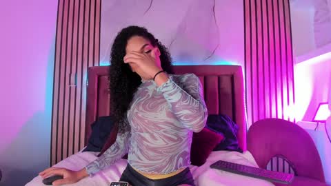 Snapshot of dreammatell_ chatting on 27, 12, 2024 Dream Matell online show from 27, 12, 2024
